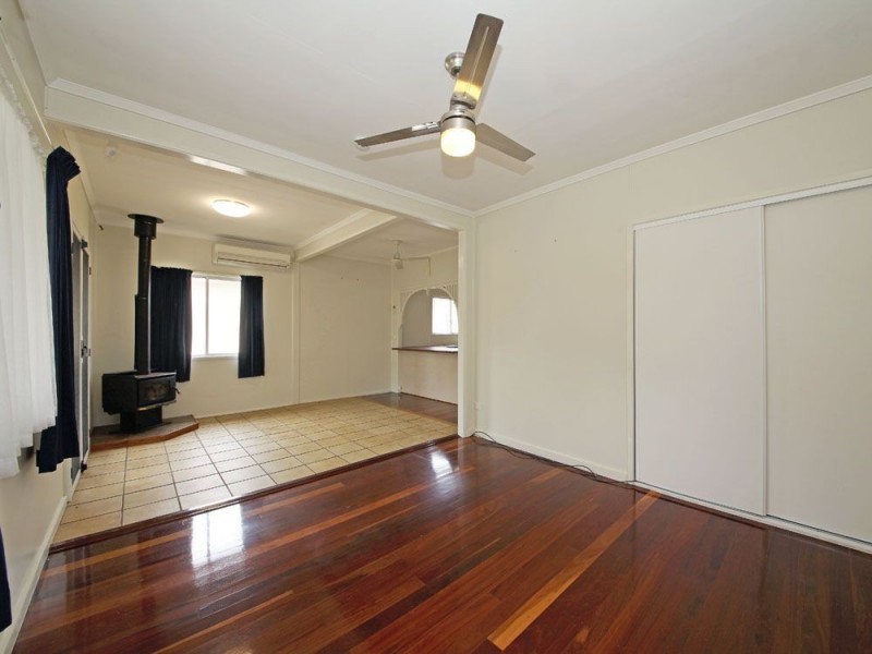 30 Ewan Street, Margate QLD 4019