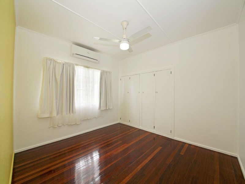 30 Ewan Street, Margate QLD 4019