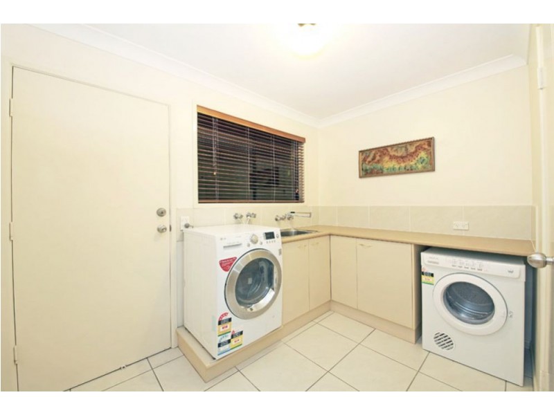20 Mariner Court, Newport QLD 4020