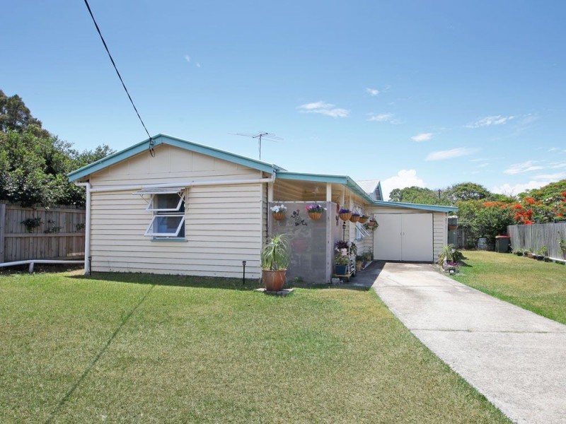 27 Weaber Street, Clontarf QLD 4019