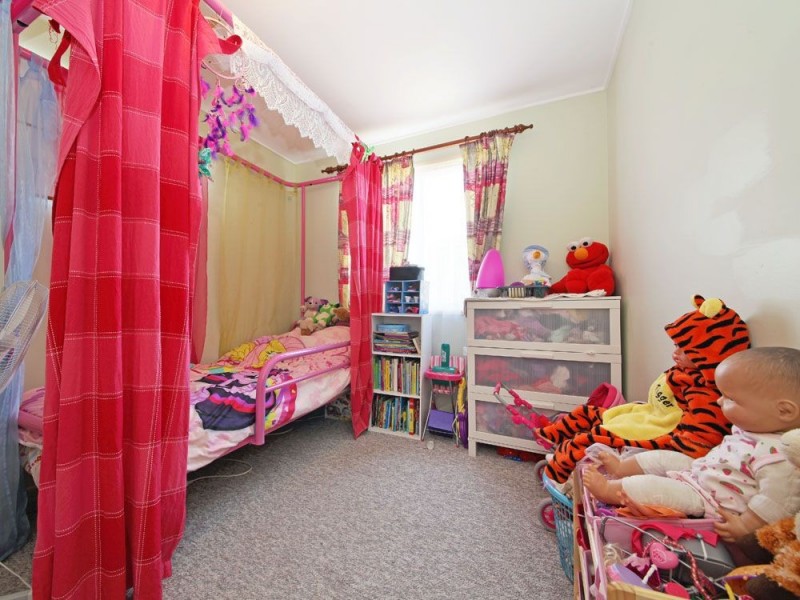 9 Kerwalli Street, Deception Bay QLD 4508