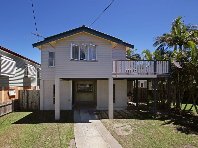 13 Bank Street, Margate QLD 4019