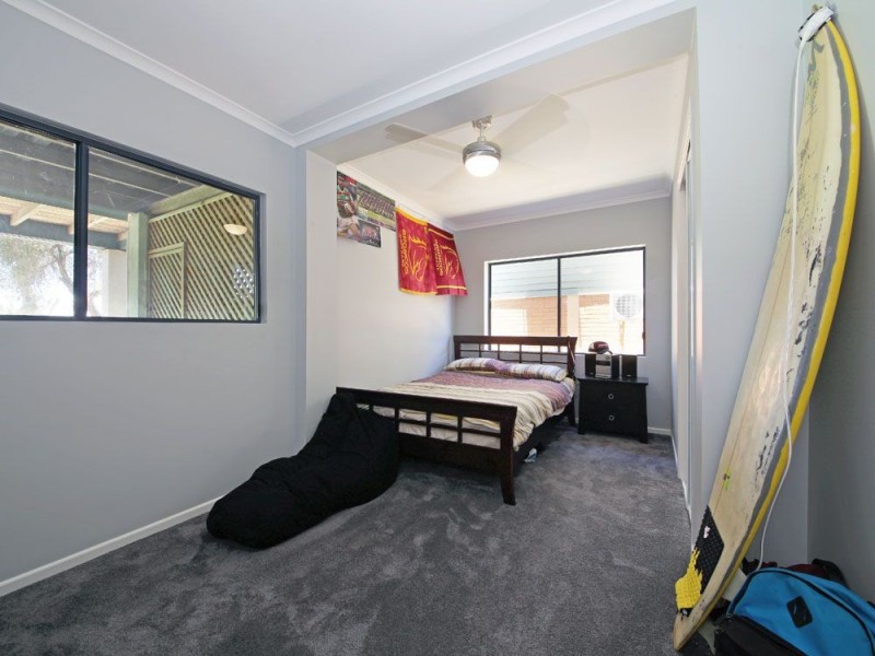 13 Bank Street, Margate QLD 4019