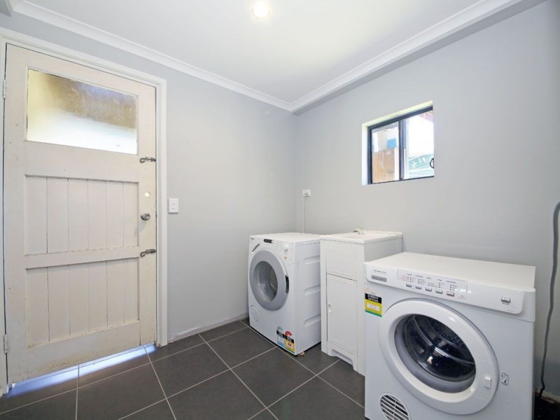 13 Bank Street, Margate QLD 4019