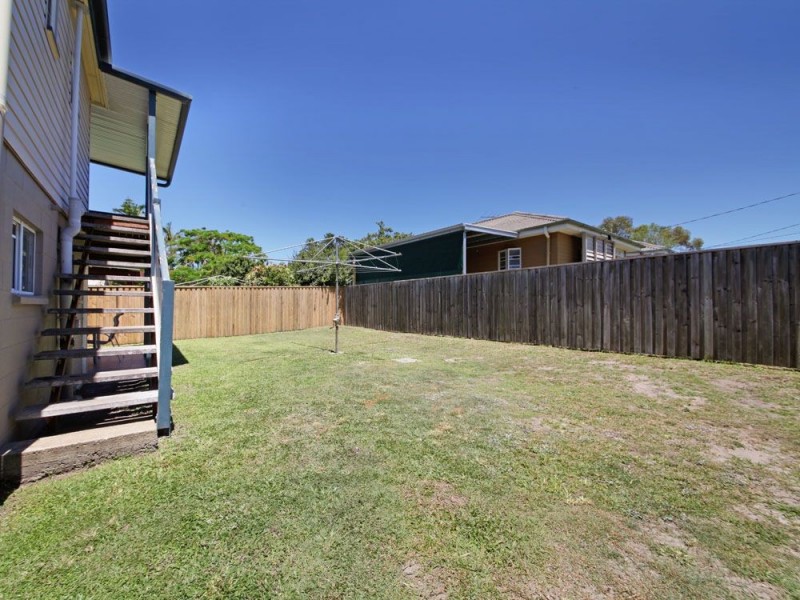 13 Bank Street, Margate QLD 4019