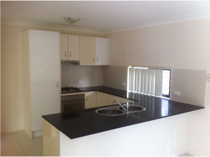 40 Amity Drive, Rothwell QLD 4022