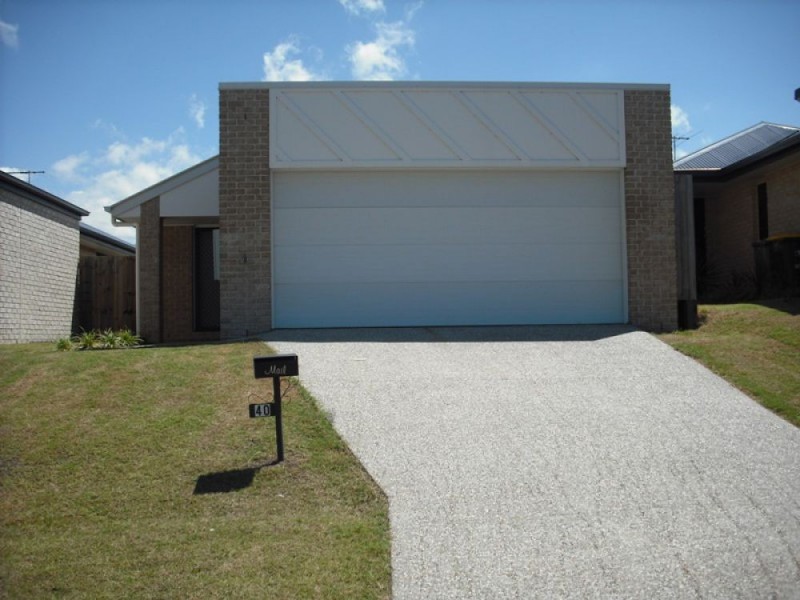 40 Amity Drive, Rothwell QLD 4022