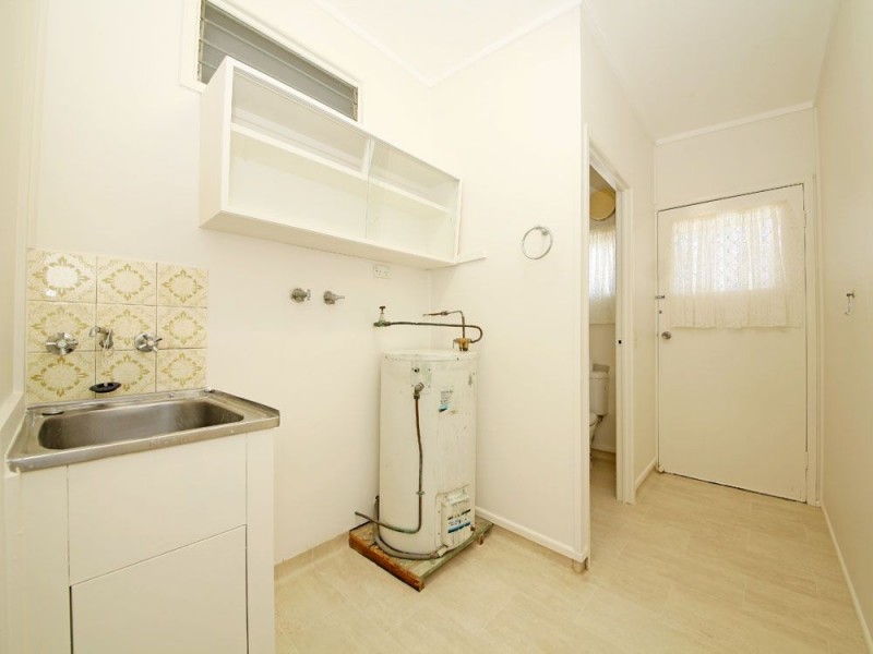 13 Dover Road, Margate QLD 4019