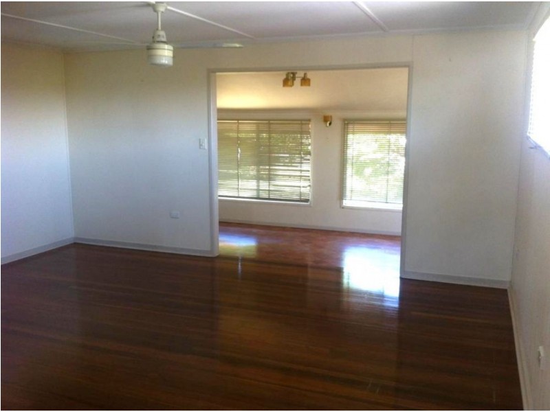 11 Recreation Street, Redcliffe QLD 4020