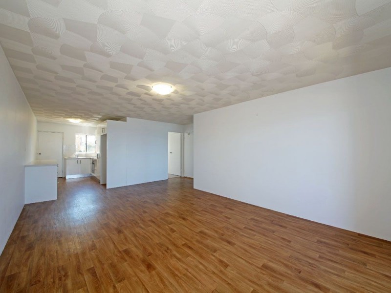 83 Margate Pde, Margate QLD 4019