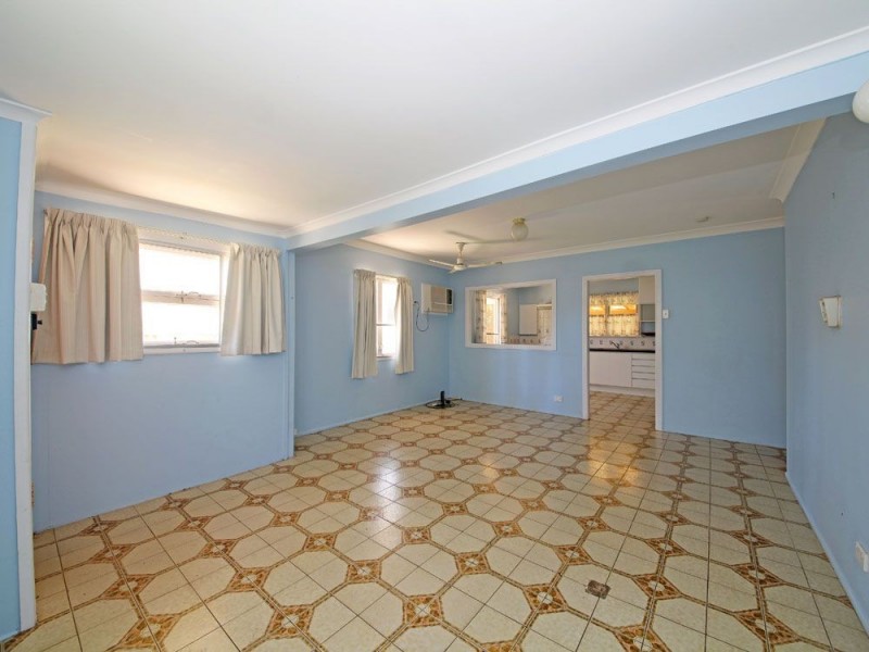 13 Vernon St, Clontarf QLD 4019