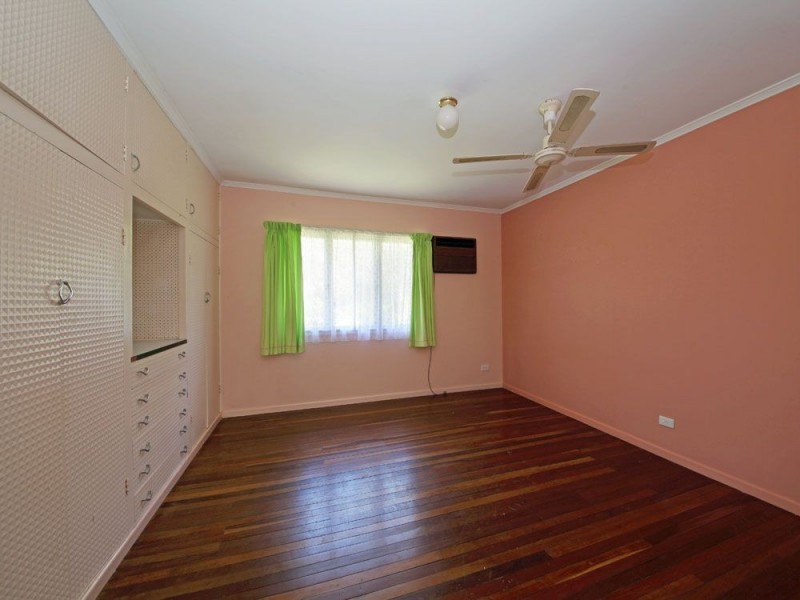 13 Vernon St, Clontarf QLD 4019