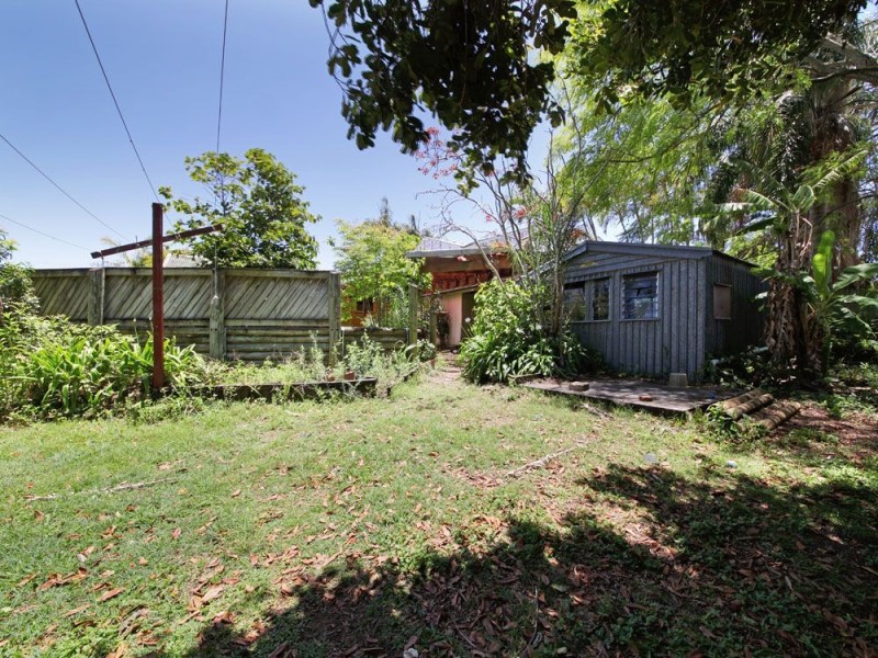 13 Vernon St, Clontarf QLD 4019