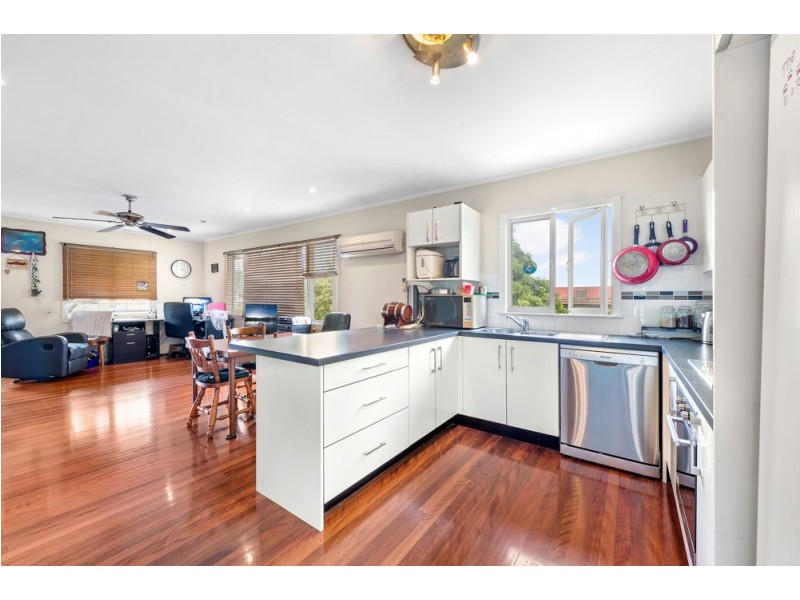 341 Anzac Avenue, Kippa-ring QLD 4021
