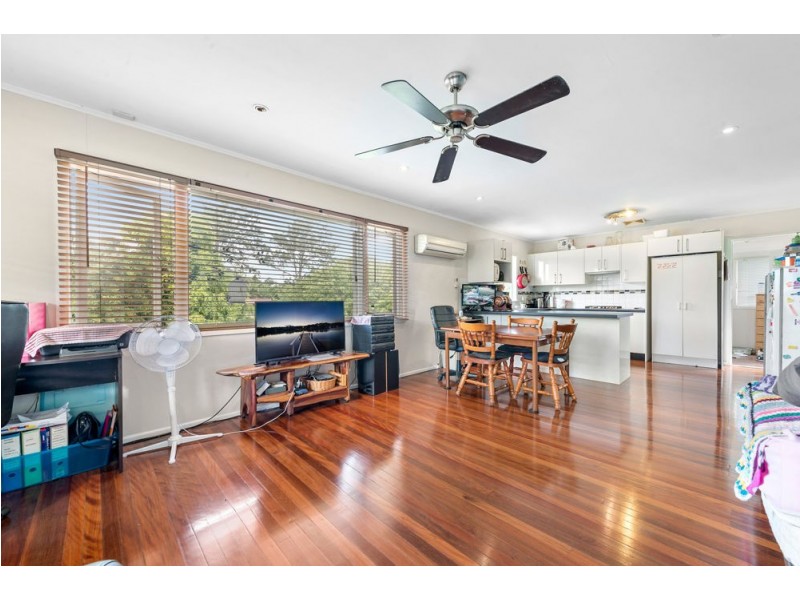 341 Anzac Avenue, Kippa-ring QLD 4021