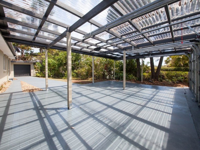 289 Elizabeth Ave, Clontarf QLD 4019