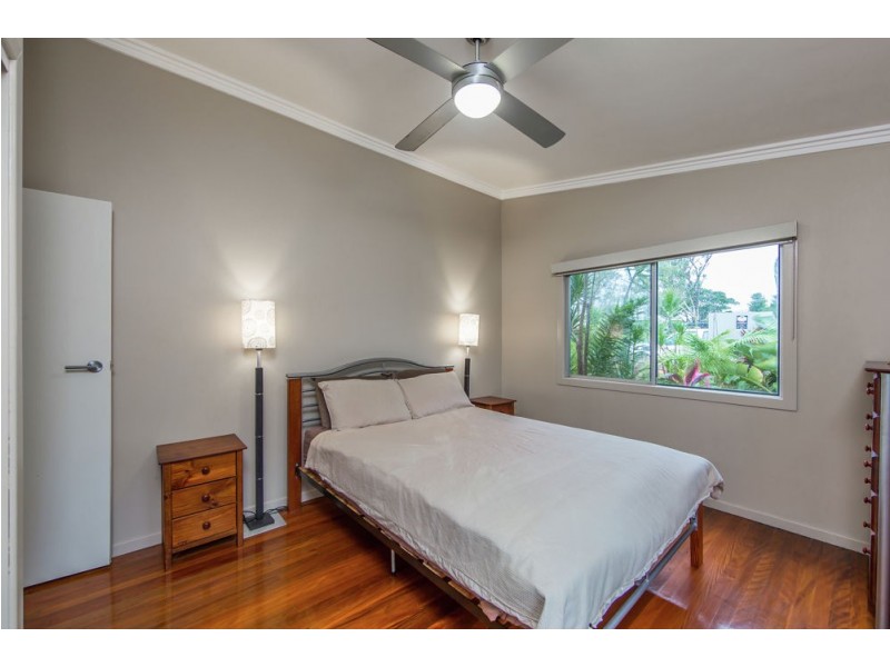 237 Elizabeth Ave, Clontarf QLD 4019