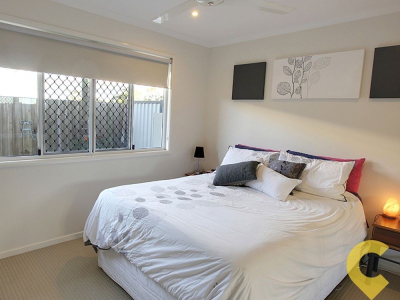 2 Sylvia Court, Rothwell QLD 4022