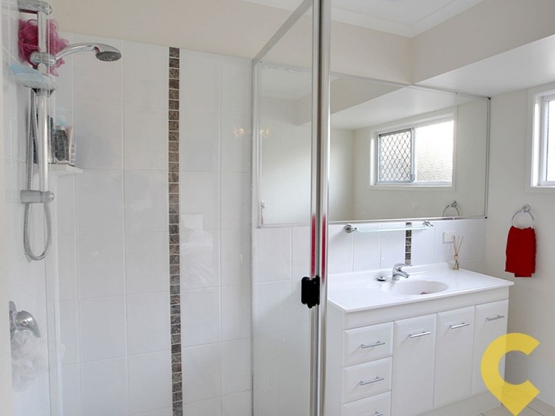 2 Sylvia Court, Rothwell QLD 4022