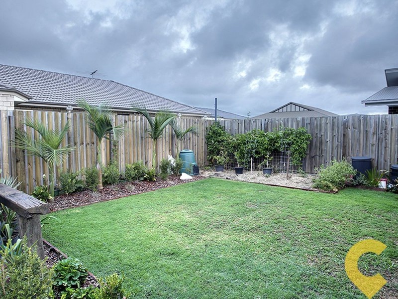 2 Sylvia Court, Rothwell QLD 4022