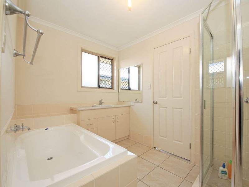 22/24 Lipscombe, Deception Bay QLD 4508