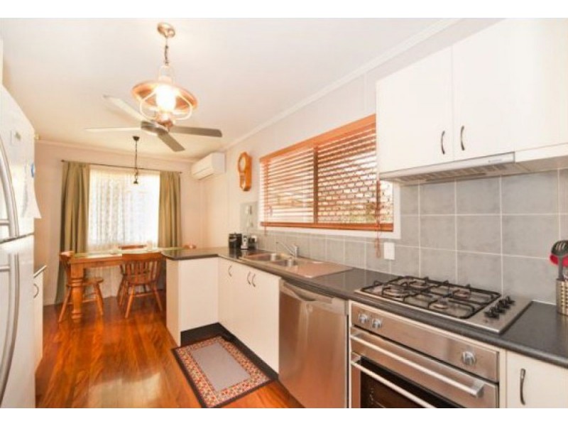 3 Mckeering St, Bracken Ridge QLD 4017