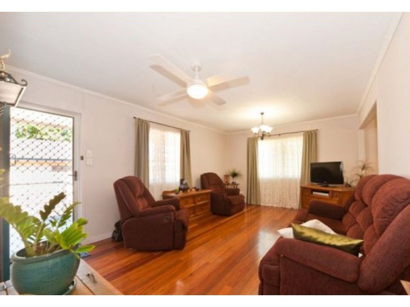 3 Mckeering St, Bracken Ridge QLD 4017