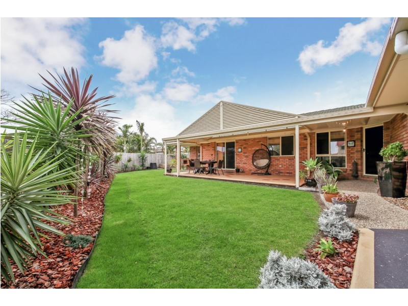 2 Walsh Street, Redcliffe QLD 4020