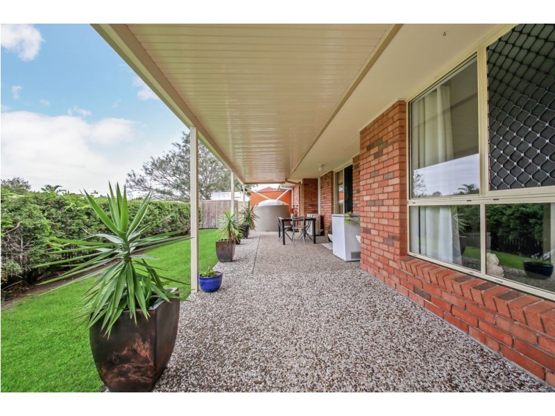 2 Walsh Street, Redcliffe QLD 4020