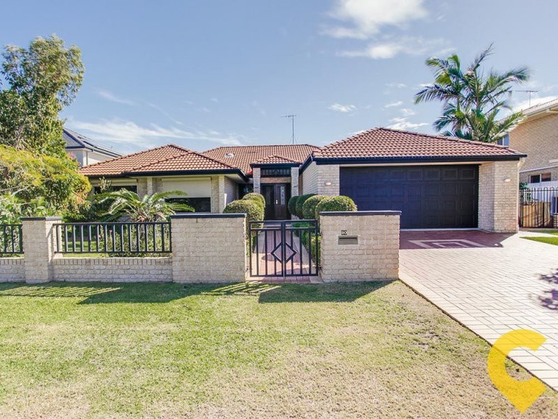 20 Enterprise Court, Newport QLD 4020