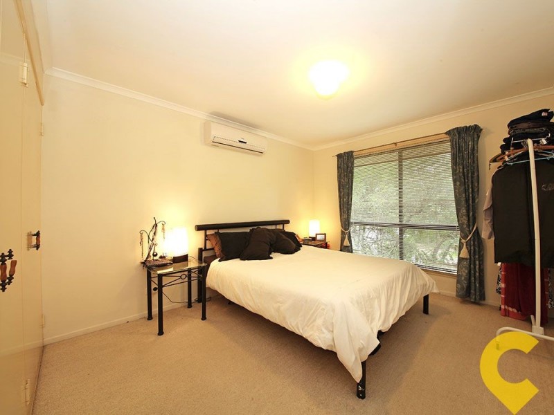 2 Chartres Court, Petrie QLD 4502