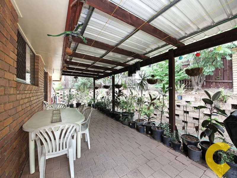 2 Chartres Court, Petrie QLD 4502