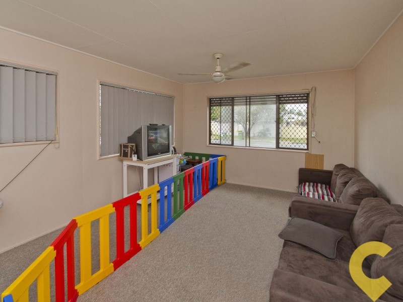 27 Nelson Street, Golden Beach QLD 4551