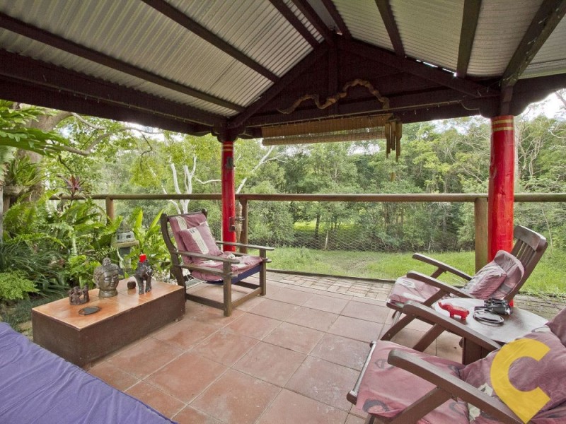 2 Eric Court, Mooloolah Valley QLD 4553