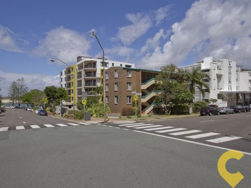 1/32 Minchinton Street, Caloundra QLD 4551