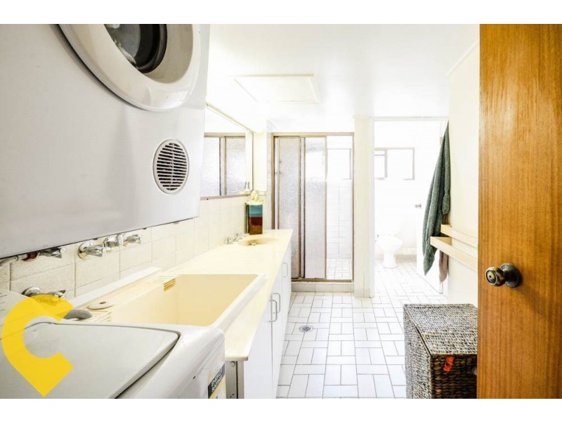 4/45 Victoria Terrace, Kings Beach QLD 4551