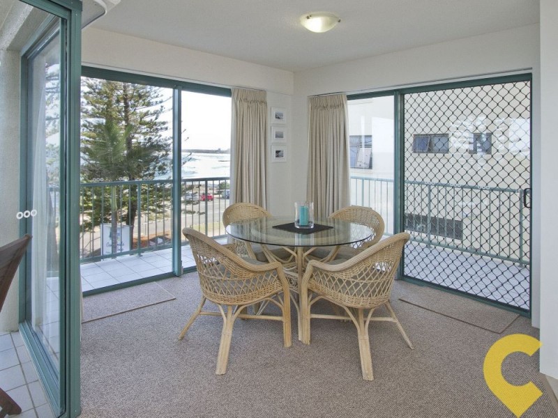 1/30 Esplanade Headland, Kings Beach QLD 4551