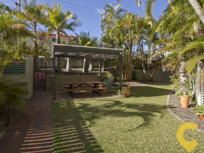 1/30 Esplanade Headland, Kings Beach QLD 4551