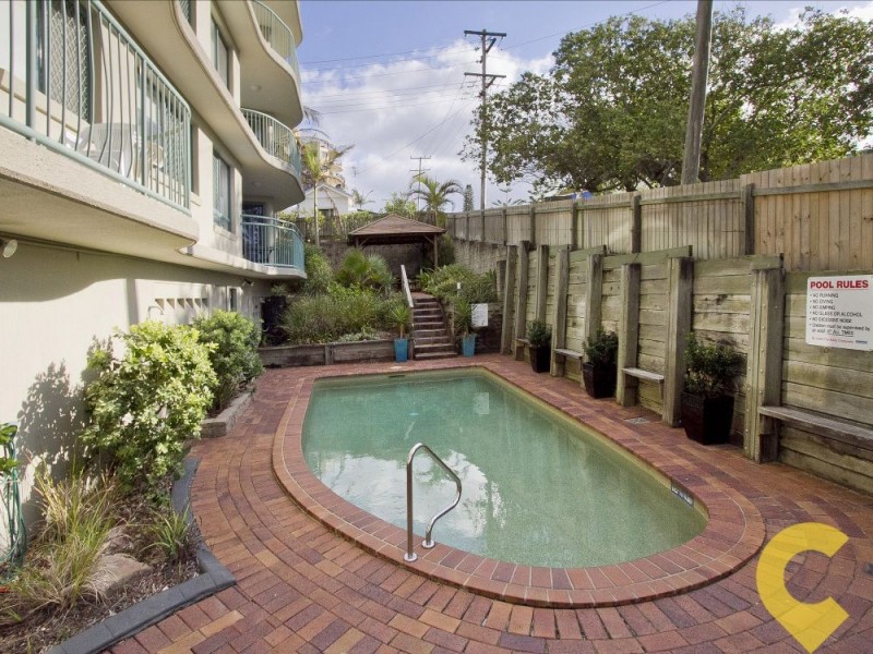 1/30 Esplanade Headland, Kings Beach QLD 4551