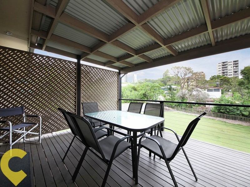 15 Saltair Street, Kings Beach QLD 4551