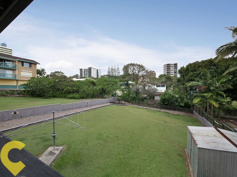 15 Saltair Street, Kings Beach QLD 4551