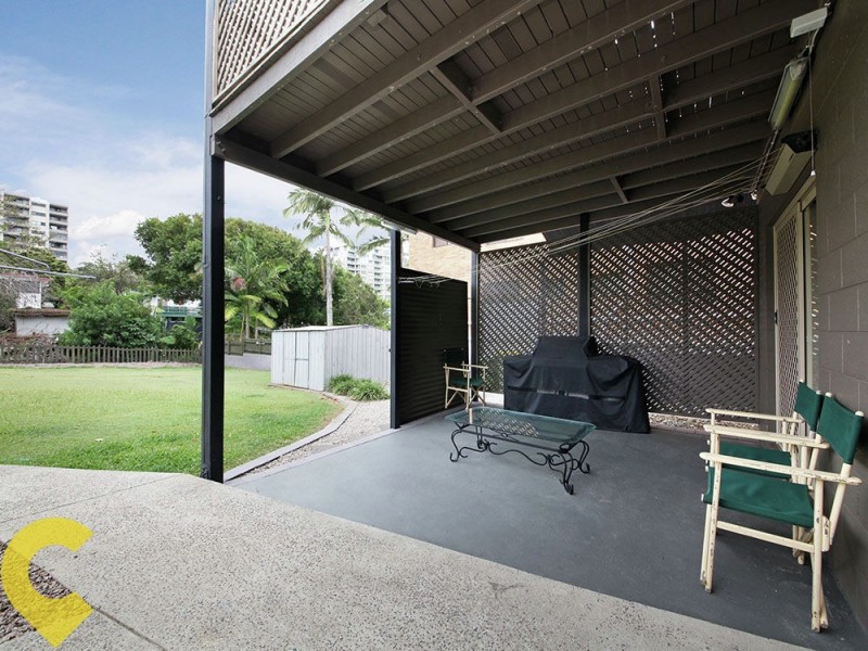15 Saltair Street, Kings Beach QLD 4551