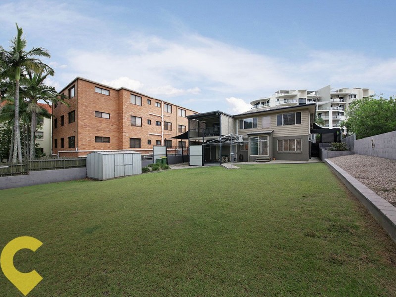 15 Saltair Street, Kings Beach QLD 4551