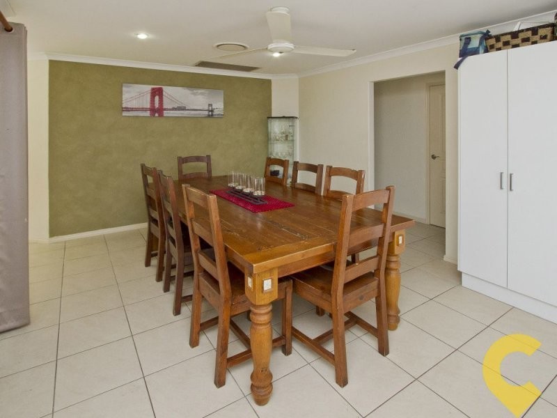 3 Winston Court, Landsborough QLD 4550