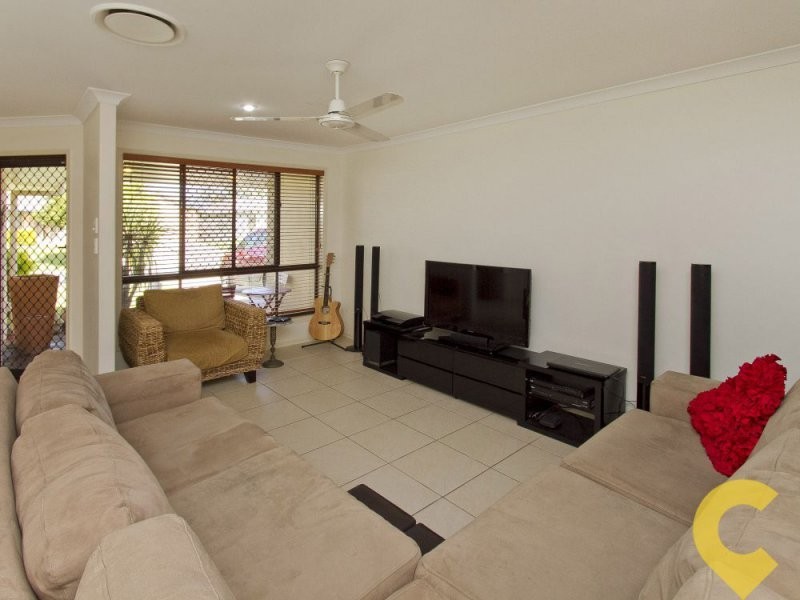 3 Winston Court, Landsborough QLD 4550