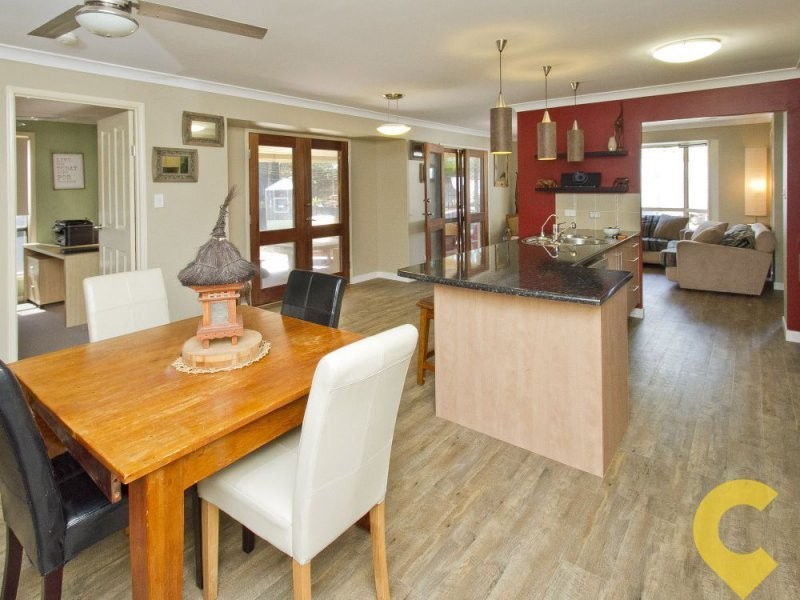2 Lawman Street, Caloundra West QLD 4551