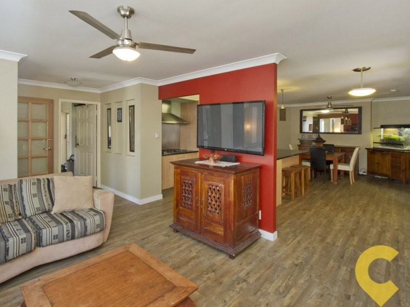 2 Lawman Street, Caloundra West QLD 4551