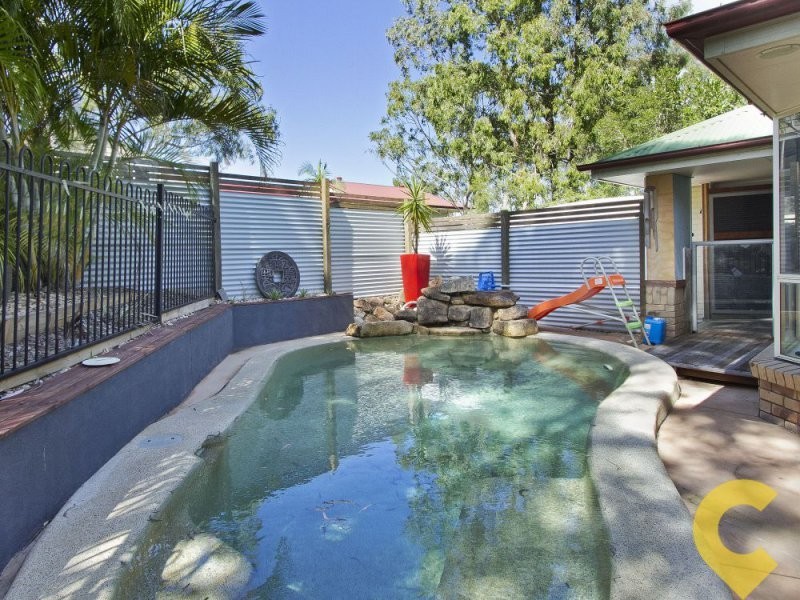 2 Lawman Street, Caloundra West QLD 4551