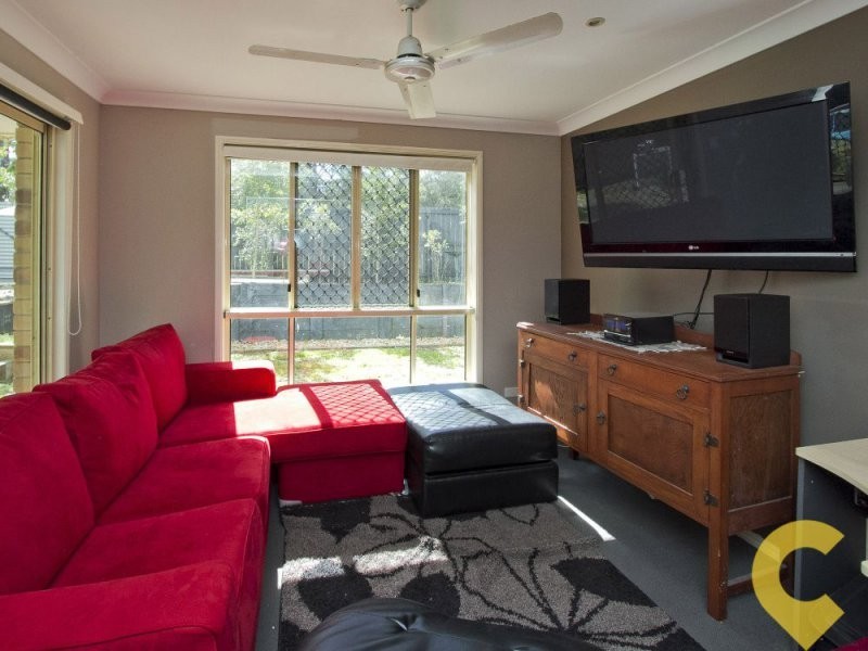 2 Lawman Street, Caloundra West QLD 4551