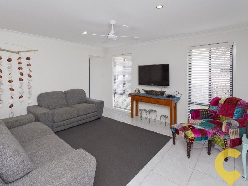 5 Fairview Court, Mooloolah Valley QLD 4553